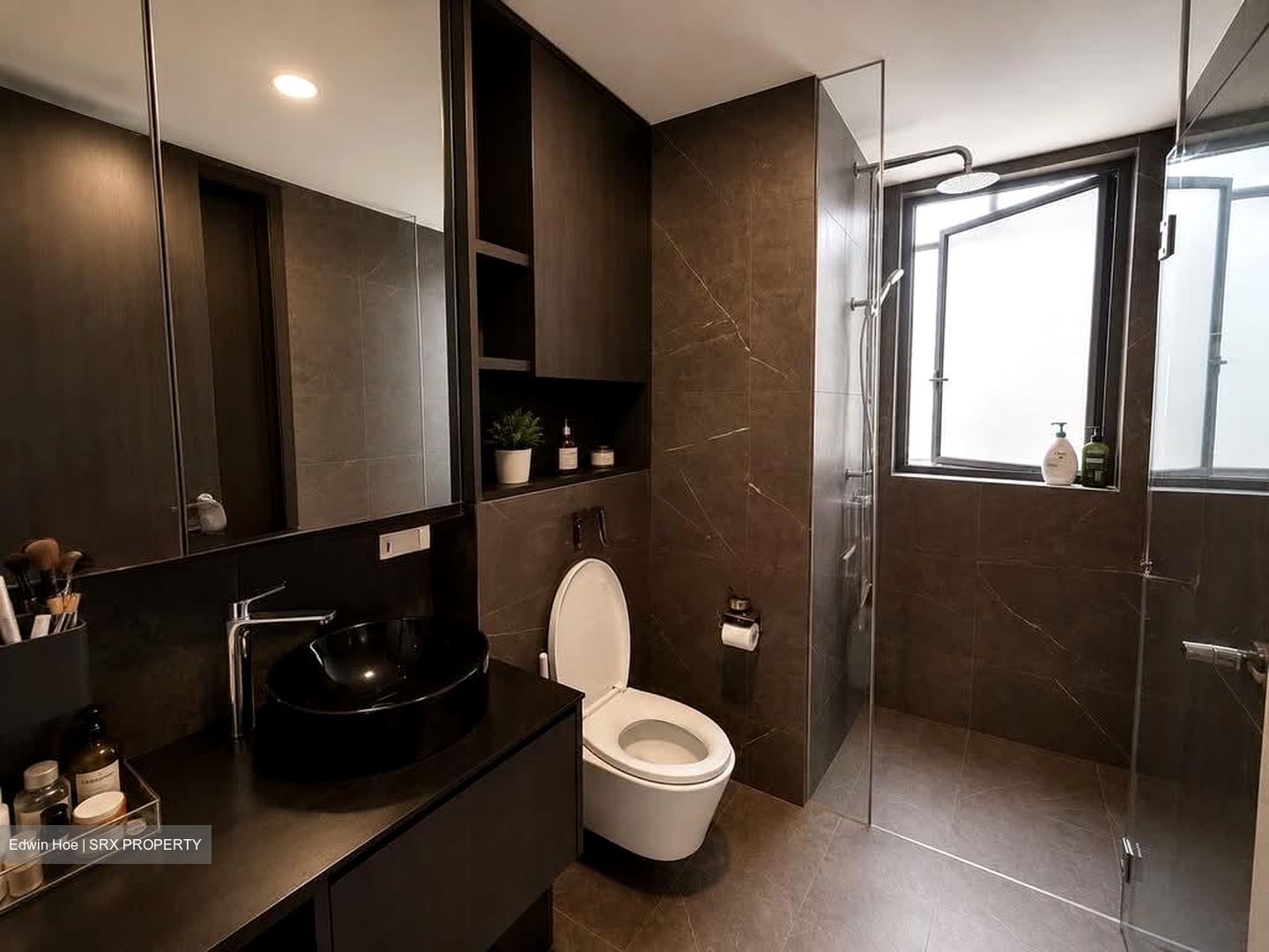 Liv @ Mb (D15), Condominium #566834801